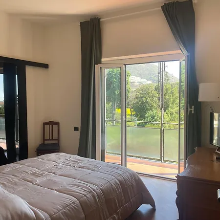 Apartment Priaverde Comfort Free Private Parking Genoa