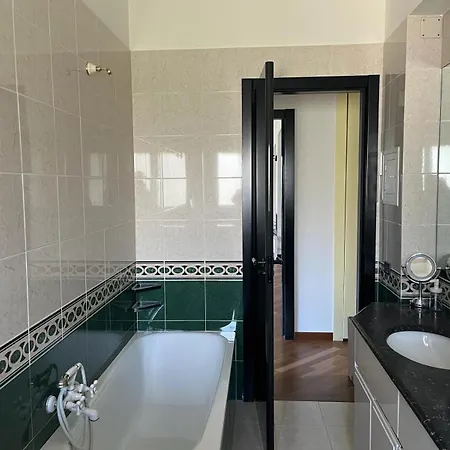 Apartment Priaverde Comfort Free Private Parking Genoa